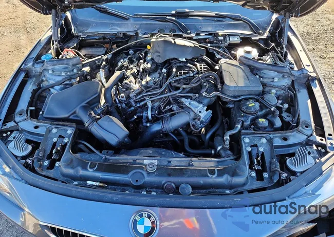 WBA4J1C58JBG77203: 76411025