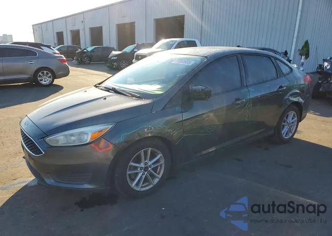 1FADP3F2XFL325615: 77363605