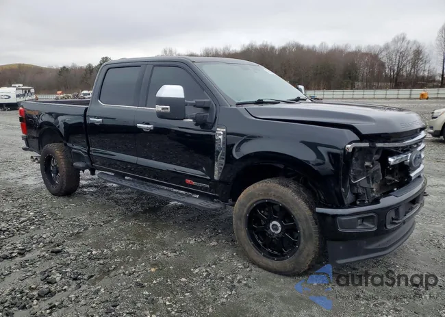 1FT8W2BM0RED02742: 74660855