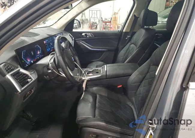 5UX23EM04P9R54939: 74651185