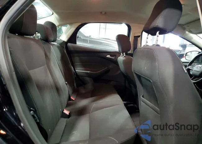 1FADP3F29GL246129: 77926005