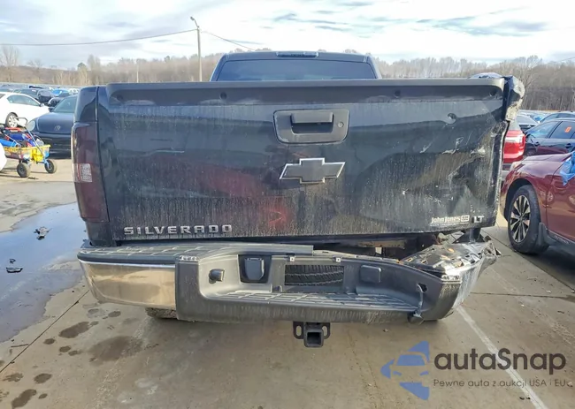 1GCNKSE03BZ370913: 77622725