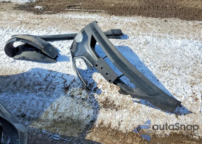 2GNFLFEK2G6237676: 77968095