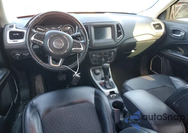 3C4NJDBB9JT178115: 75932905