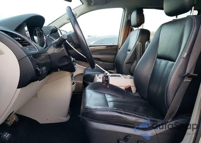 2C4RC1BG2GR172982: 76933585