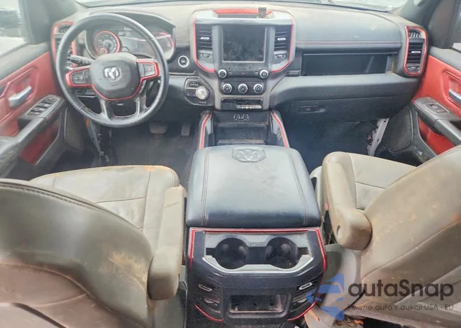 1C6SRFLT1KN849266: 79255275