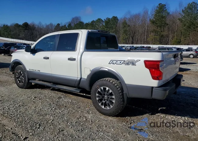 1N6AA1E56JN531636: 77981245