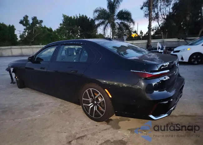 WBA33EH02SCV32385: 78831145