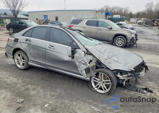 WDDGF8AB7DR285301: 77958045