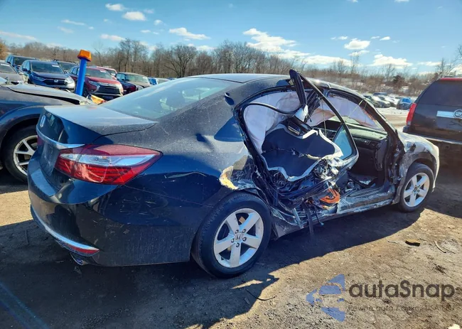 1HGCR2F35GA151339: 77112005