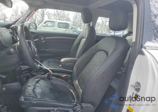 WMW33DH04R2U32704: 78153985