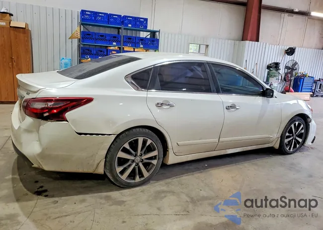 1N4AL3AP6JC107875: 76608615