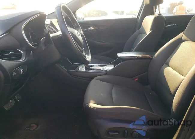 1G1ZE5ST2HF232906: 76981875