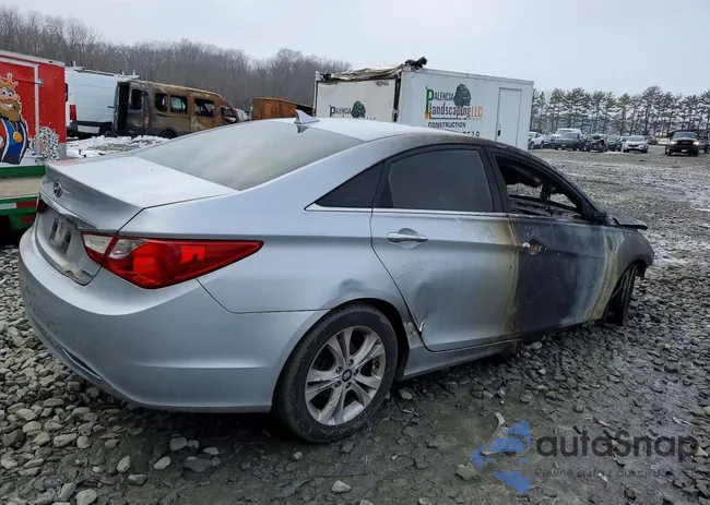 5NPEC4AC8BH237581: 77522305