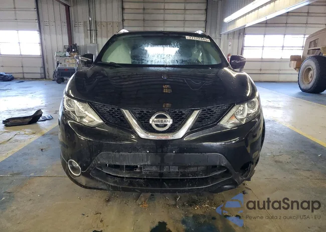 JN1BJ1CR0HW140308: 77172445