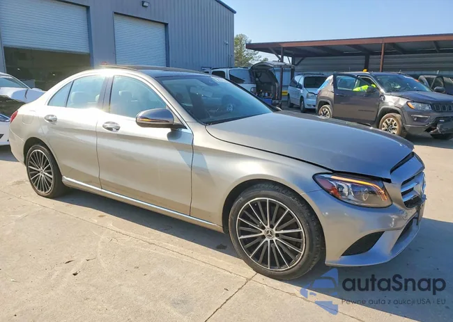 WDDWF8EB7LR527301: 75650085