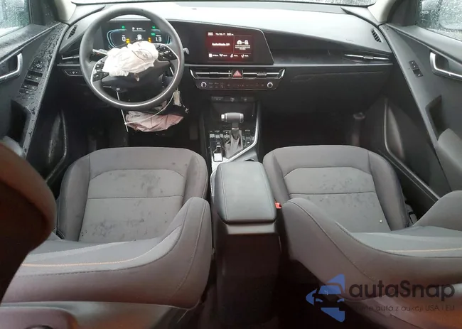 KNDCP3LE3T5317778: 77890965