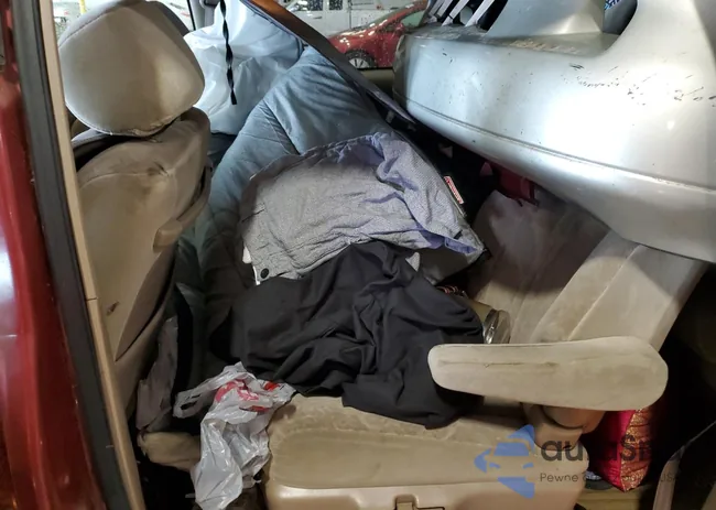 4T3ZF13C0YU258575: 53016635