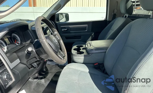 3C6JR6DT4FG564019: 83630144