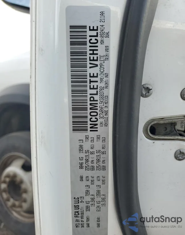 3C7WRNFL5KG683782: 51188925