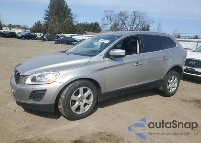 YV4940DZ9B2148141: 48891015