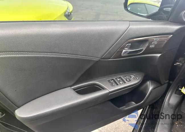 JHMCR6F74HC017371: 51108565