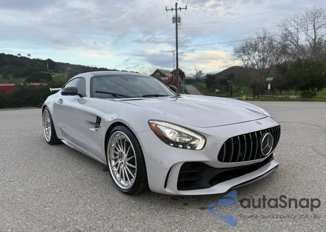 WDDYJ7KA0JA021138: 47689855