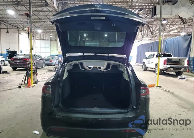 5YJXCDE22KF180206: 47021555