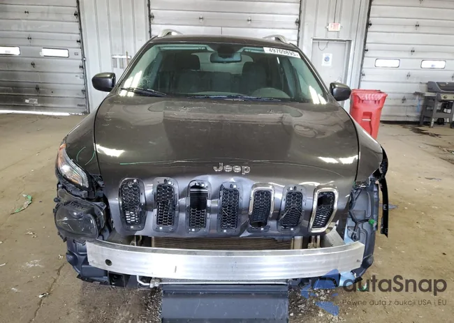 1C4PJMCS1HW571327: 49709895