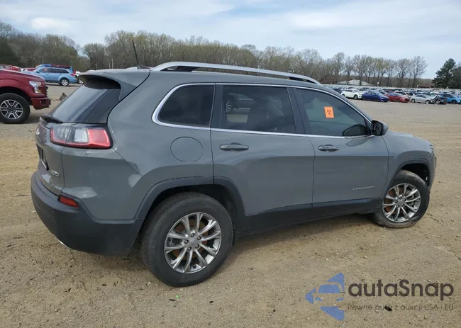 1C4PJMMX4MD233534: 49743695