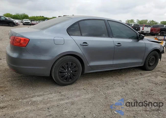 3VW2K7AJ1DM409935: 67025915