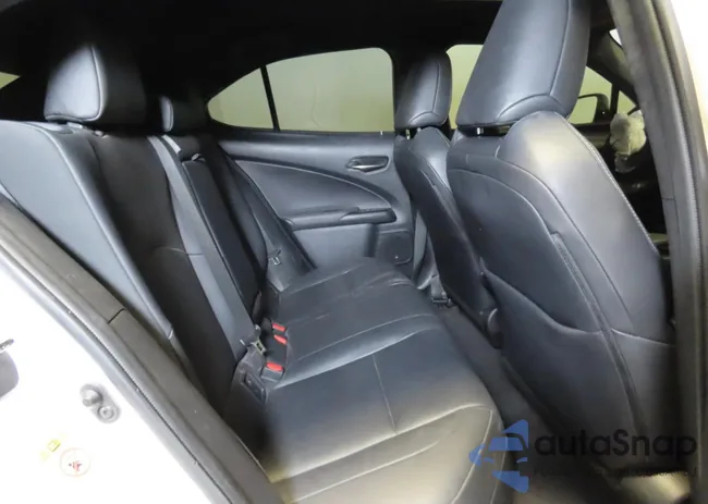 JTHY3JBH4K2014363: 48990525