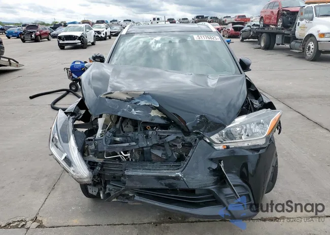 3N1CP5CU9KL558524: 51176825