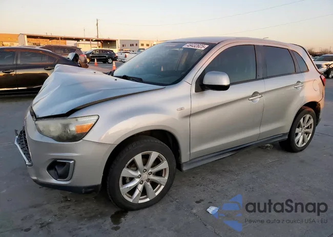 4A4AR3AU6EE021127: 49432625