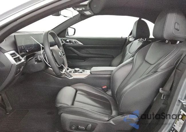 WBA53DB0XSCS88979: 49742825