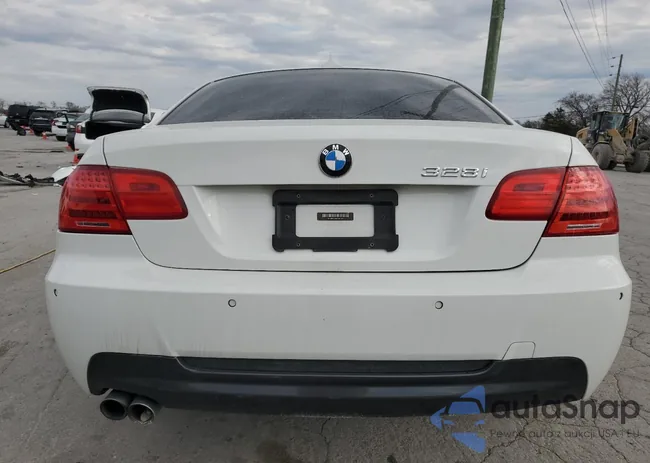 WBAKF5C55CE657196: 50422575