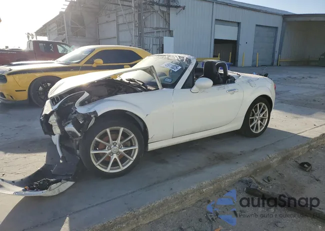 JM1NC2MF8C0226167: 48911025