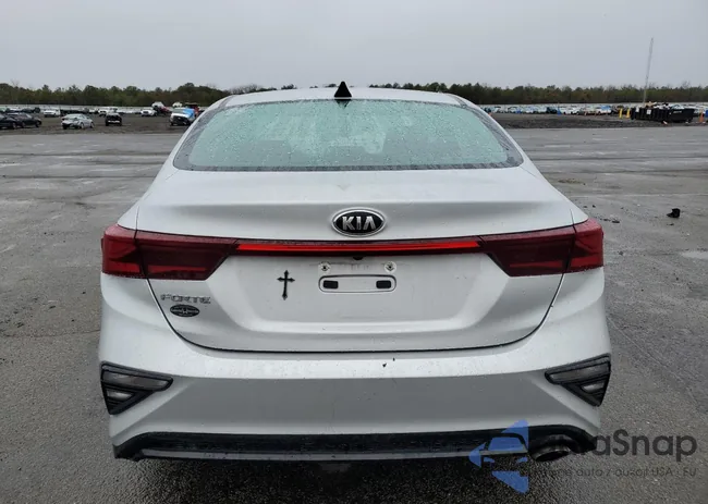 3KPF24AD0LE183053: 49868095