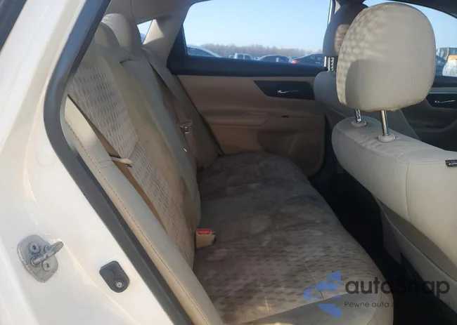 1N4AL3AP4GN304797: 75472765