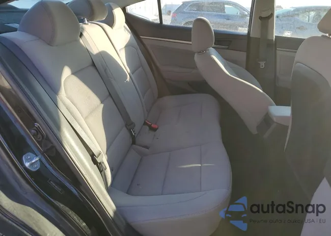 5NPD84LF5JH221471: 48851105