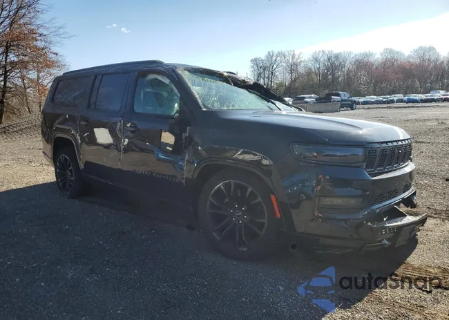 1C4SJSFP1RS120557: 50413175