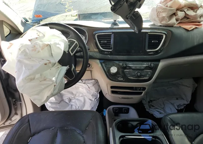 2C4RC1BG5HR570625: 50647905