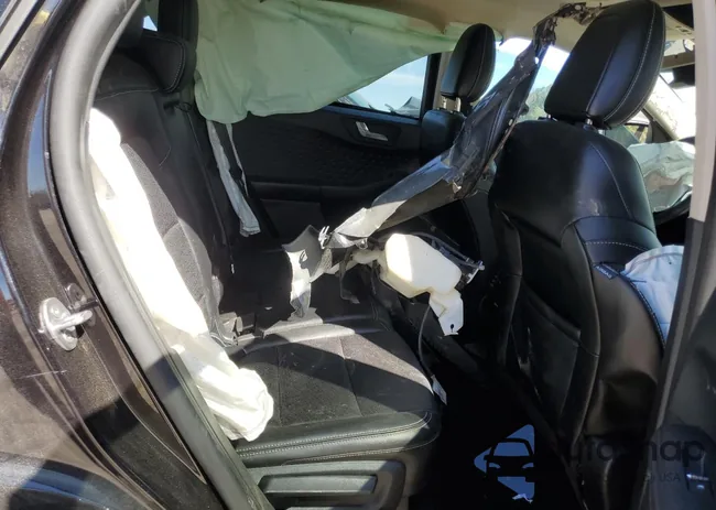 1FMCU9H91LUA95184: 49169665