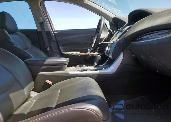 19UUB1F32GA008089: 49643095