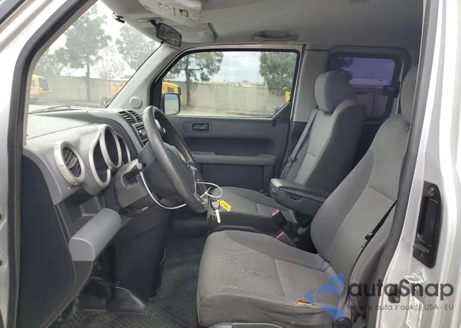 5J6YH18367L007876: 49689885