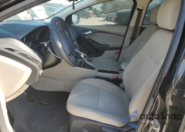 1FADP3F26HL331253: 50869865