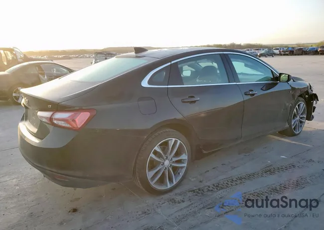 1G1ZD5ST2NF121299: 50039435