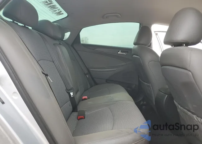 5NPEC4AC2DH785143: 68618145