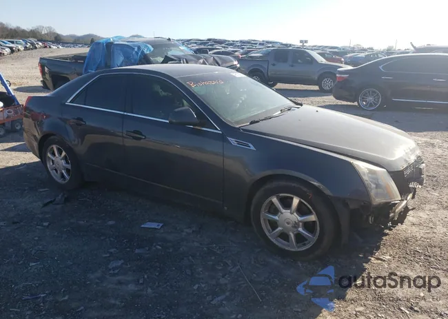 1G6DM577580123961: 48619465