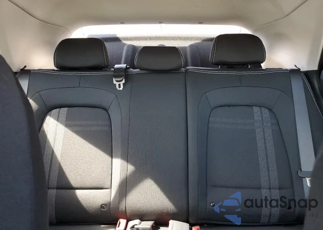 KMHRC8A35RU317408: 48763715